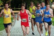 Laszlo Toth iz Mađarske u crvenom dresu, pobjednik utrke na 5000 m